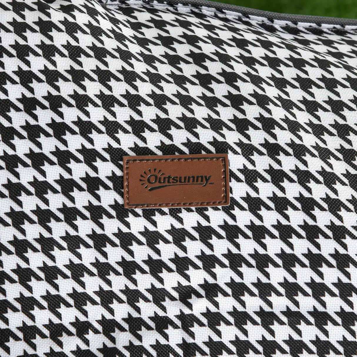 Outsunny Foldable Camp Bed, Padded Patio Camping Bed with Carry Bag, Magazine Bag and Cup Holder for Outdoor, Garden, Black