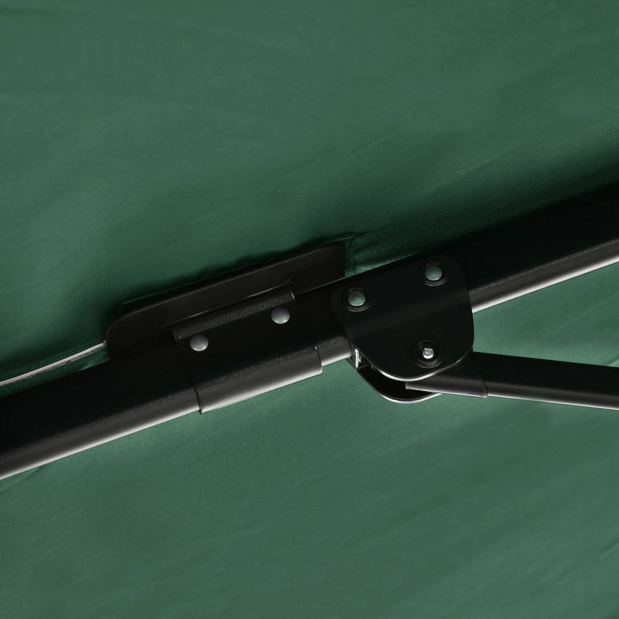 Outsunny Square Umbrella Parasol W/360 Rotation, 245Lx245Wx248H cm-Green