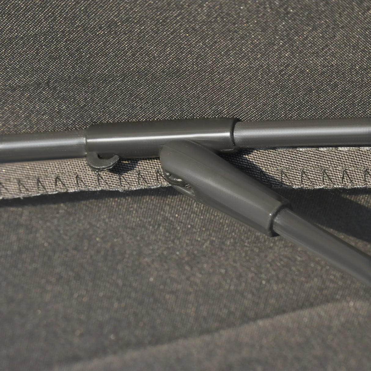 Outsunny 2.5m Shanghai Garden Parasol Umbrella with Crank & Tilt, Adjustable Outdoor Sun Shade, Grey