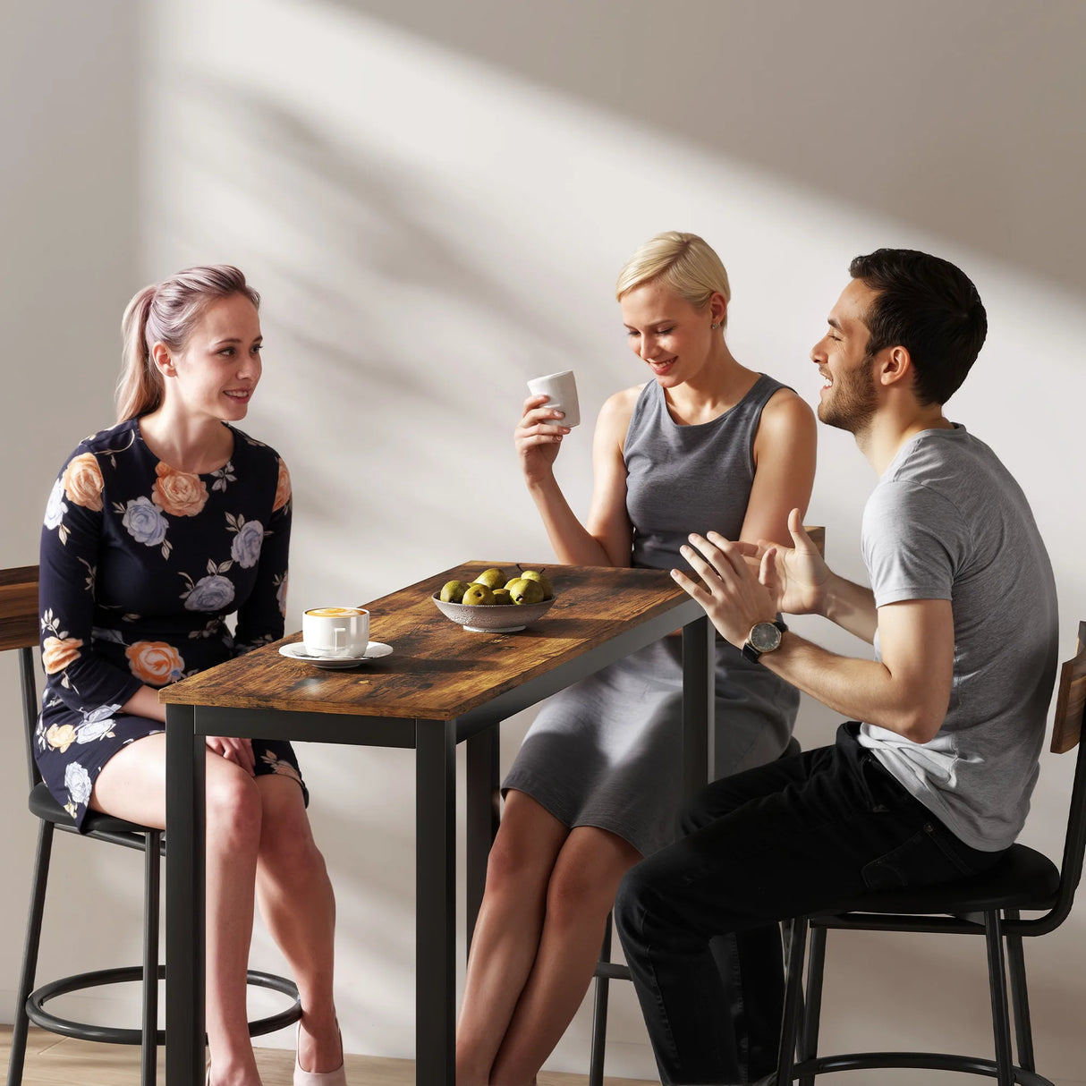 HOMCOM Rectangular Bar Table, Wood Effect Pub Coffee Table for Small Space, Breakfast Dining, Kitchen, Industrial, Rustic Brown