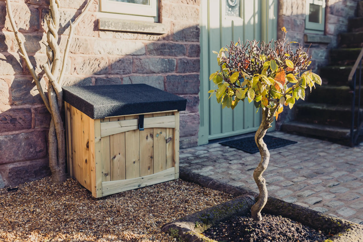 PARCEL BOX