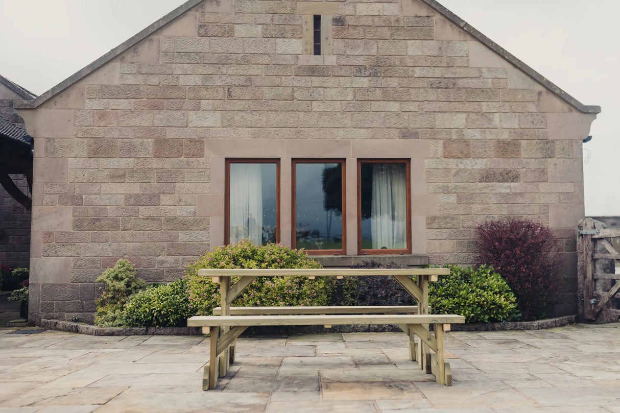 LUNAR PICNIC TABLE 1800