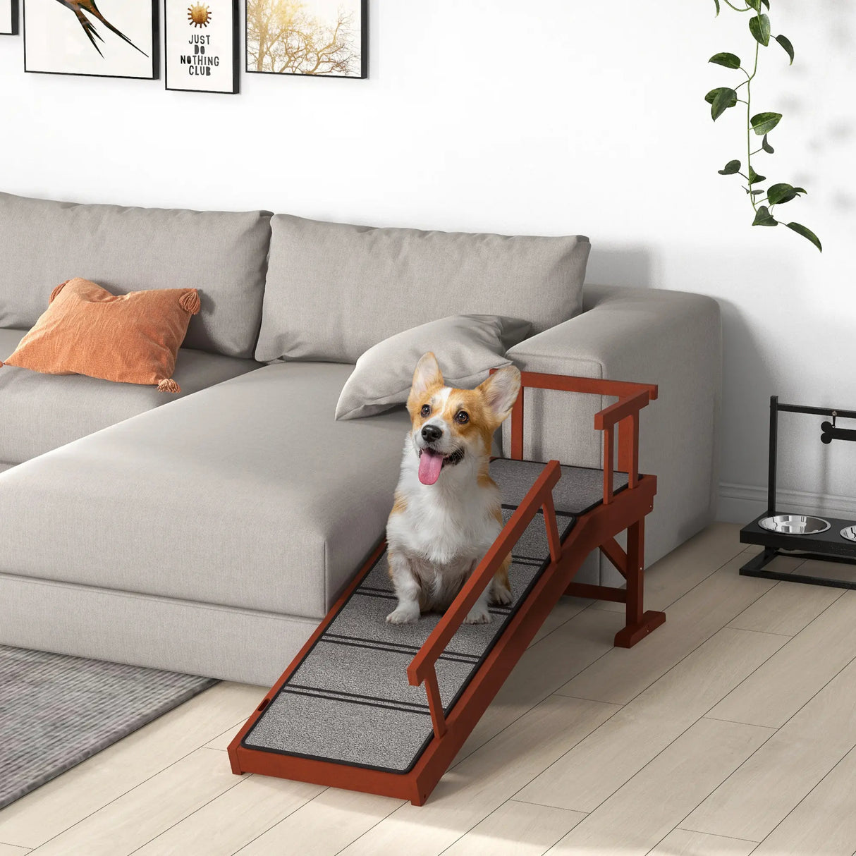 PawHut Wooden Dog Ramp with Removable Guardrails, Non-Slip Surface, 125 cm Long, Brown