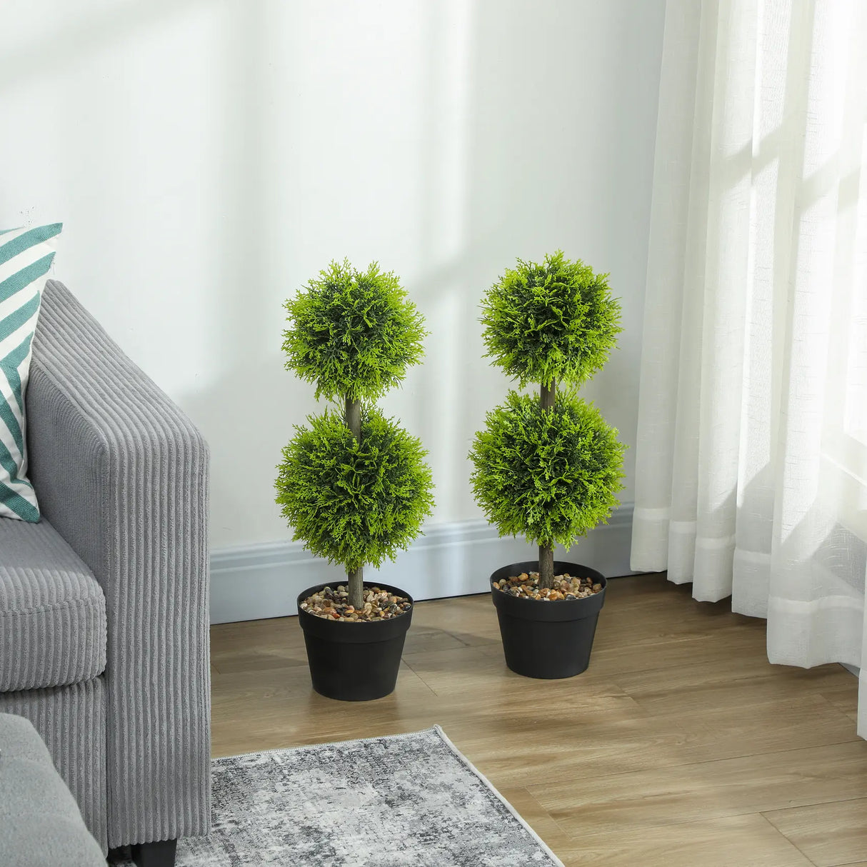 HOMCOM Set of 2 Decorative Artificial Plants, 60cm Faux Topiary Cypress Ball Trees with Plastic Pot and Pebbles, Fake Plants for Home Office Decor, Green