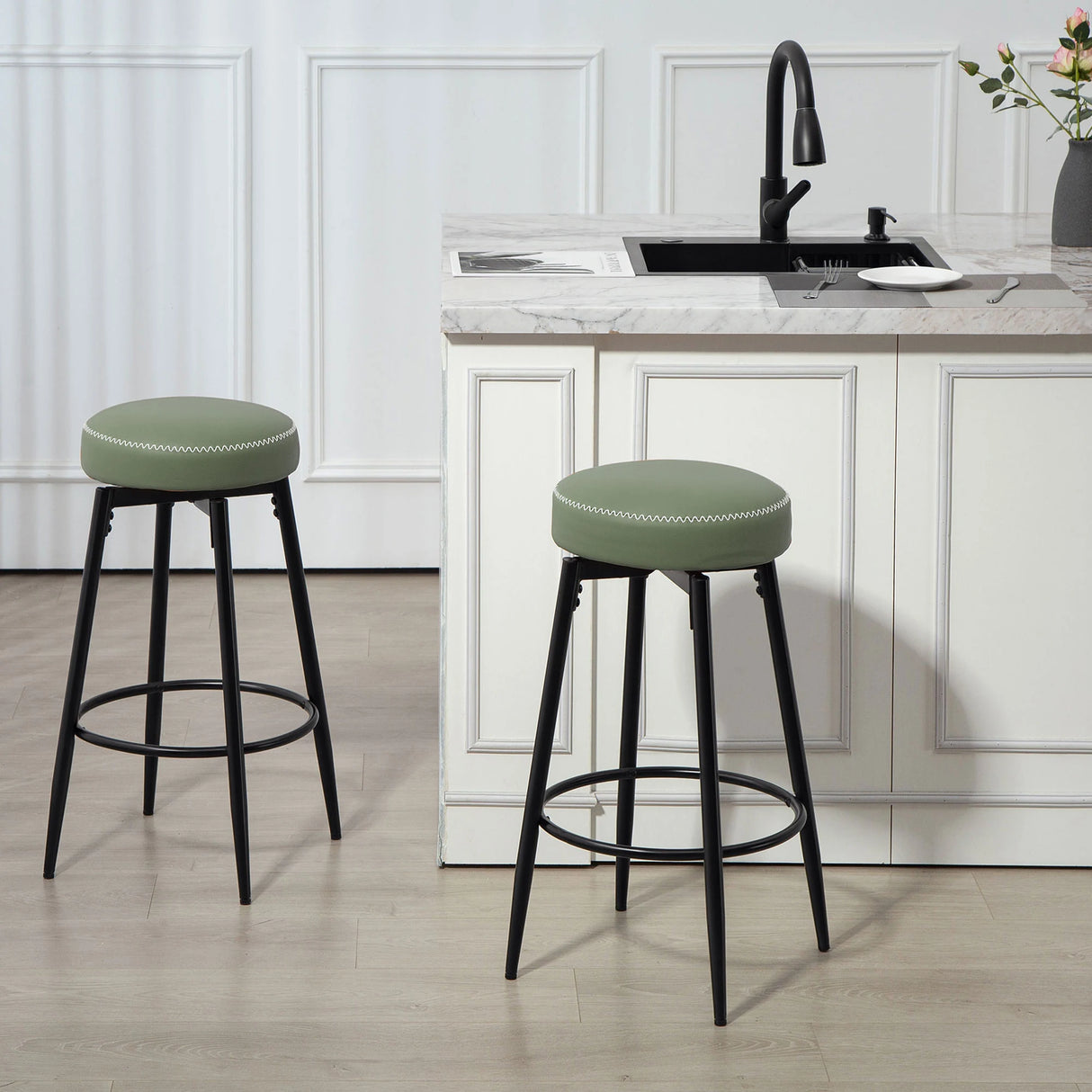HOMCOM Set of Two Faux Leather Bar Stools - Green/Black