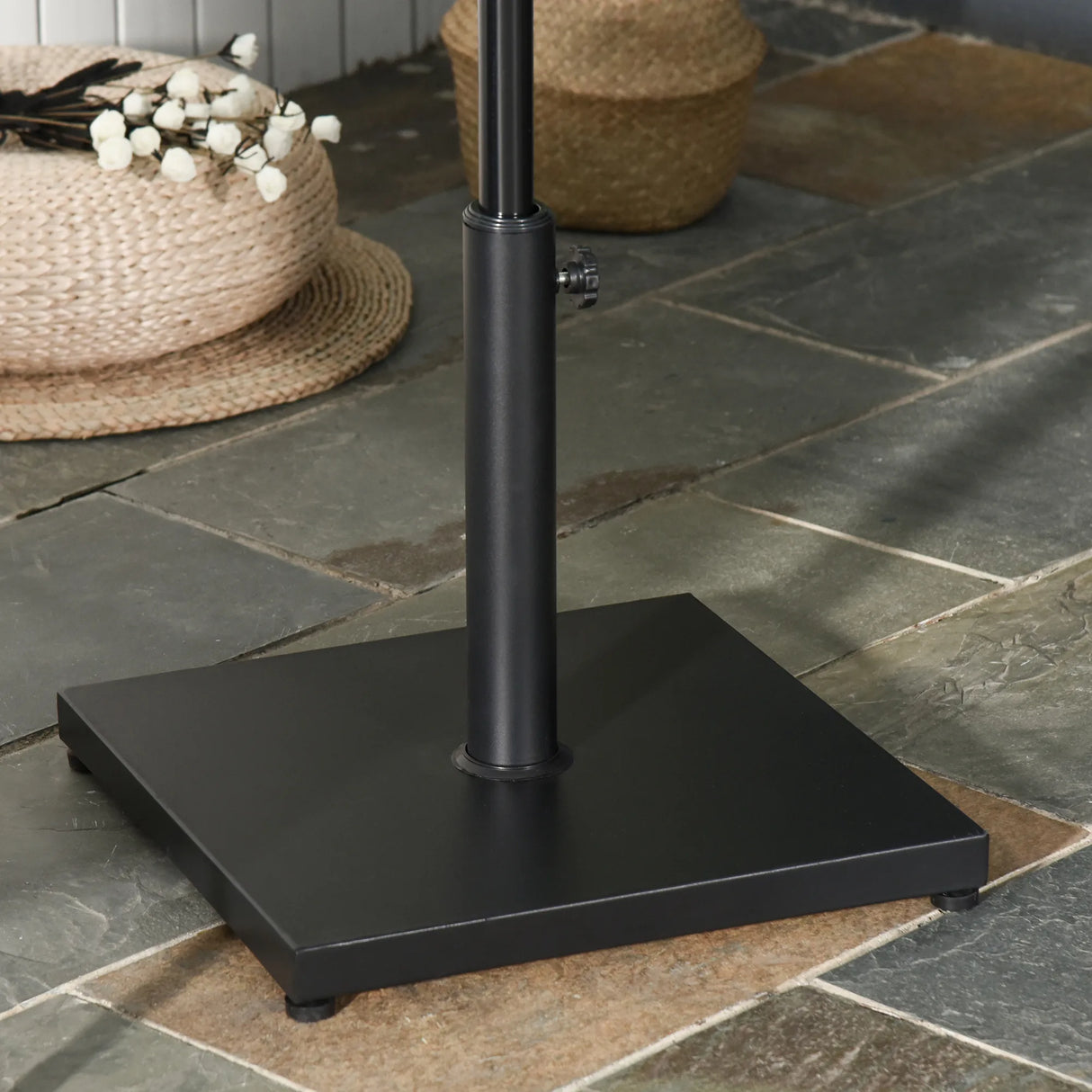 Outsunny 35/38/48MM 18KG Steel Square Parasol Stand Base w/ Adjustable Knob Umbrella Stand Garden Patio Outdoor Home, Black