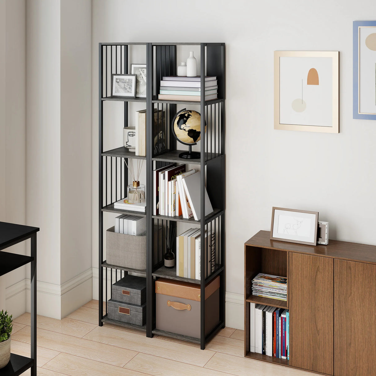 HOMCOM 5-Tier Bookshelf with Steel Frame - Grey