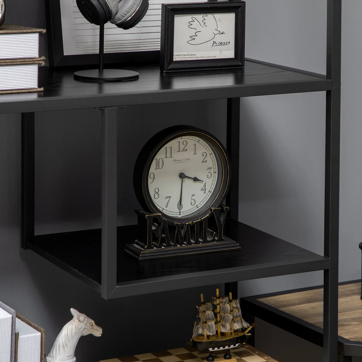 HOMCOM Industrial Accent Display Rack 7 Tier Bookcase, Display Rack for Living Room, Office, Bedroom, Black