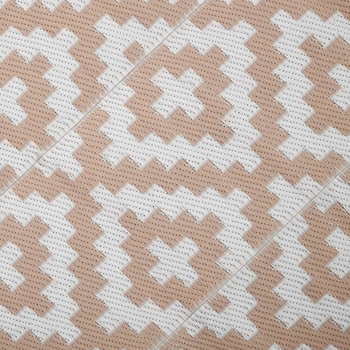 Outsunny Reversible Outdoor RV Rug, Patio Floor Mat, 274 x 182 cm Plastic Straw Rug for Garden, terrace, Beach, Camping, Coffee & White