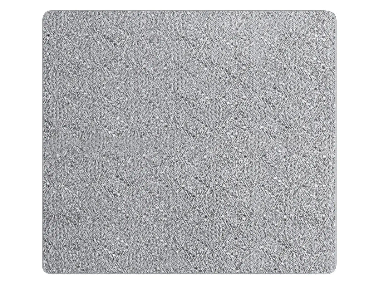 Bedspread Grey Polyester Fabric 160 x 220 cm with Cushions Embossed Pattern Decorative Throw Bedding Classic Design Bedroom Beliani