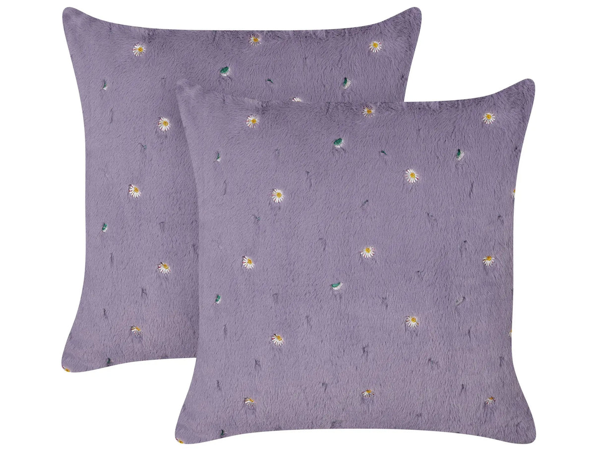 Set of 2 Scatter Cushions Violet Shaggy Polyester Fabric Floral Pattern 45 x 45 cm Beliani