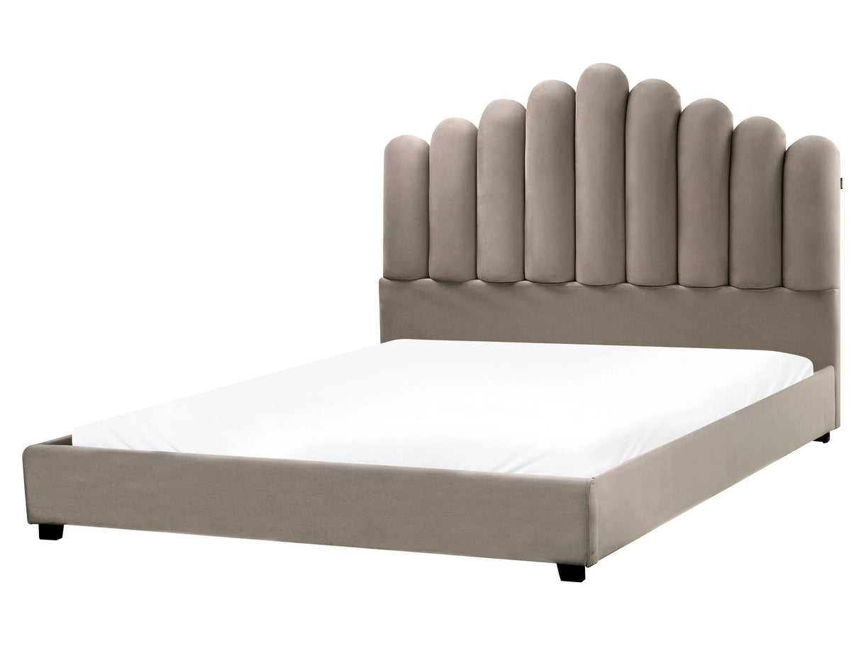 Bed Taupe Velvet EU King Size 5ft3 Sea Shell Headboard Slatted Base Beliani