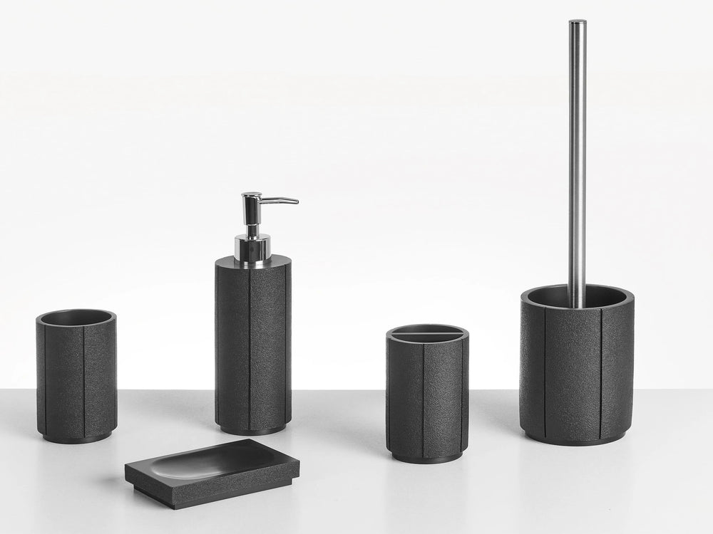 5-Piece Bathroom Accessories Set Black Polyresin Soap Dish Soap Dispenser Toilet Brush Tumbler Toohtbrush Holder Beliani