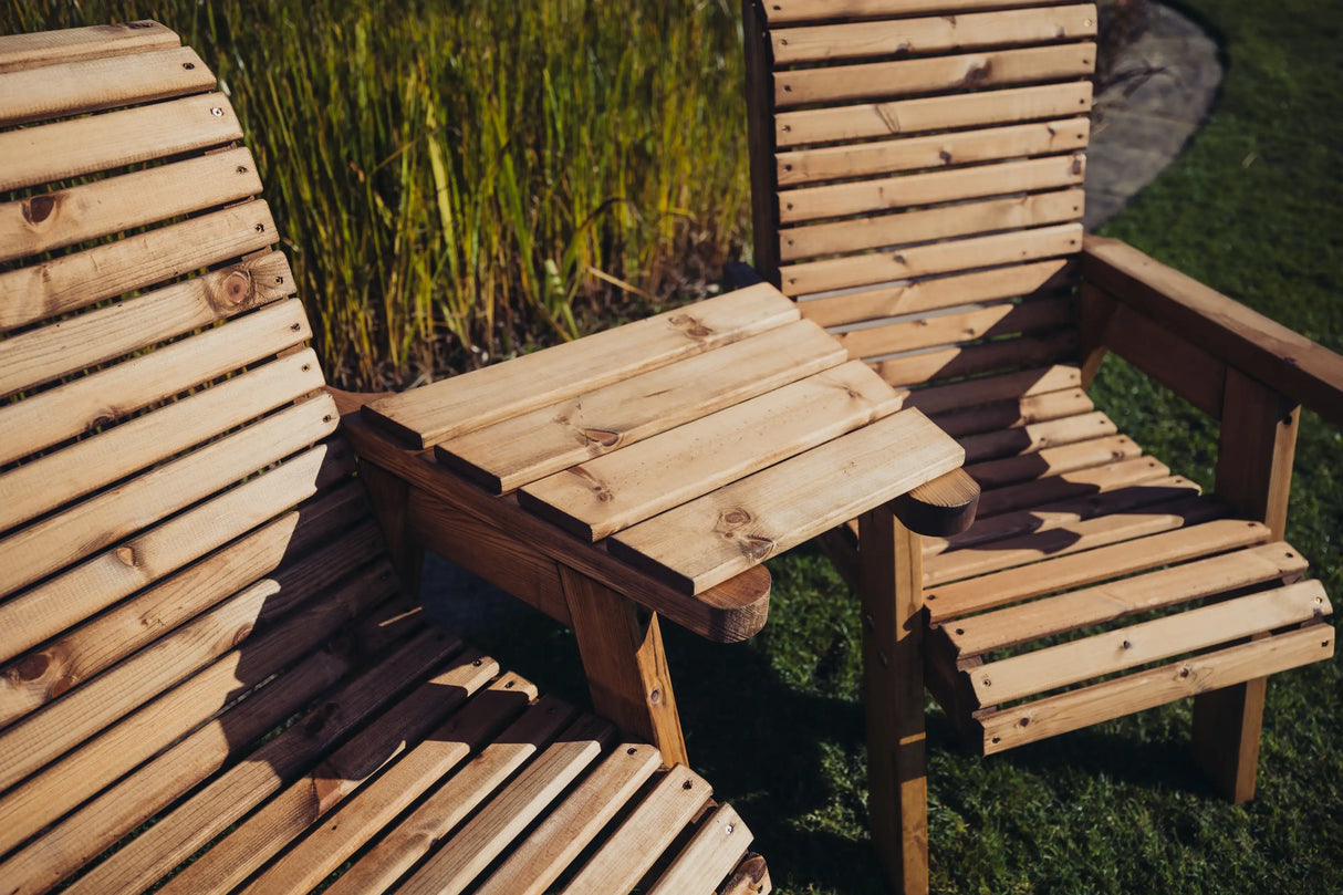 VALLEY LOVESEAT ANGLED