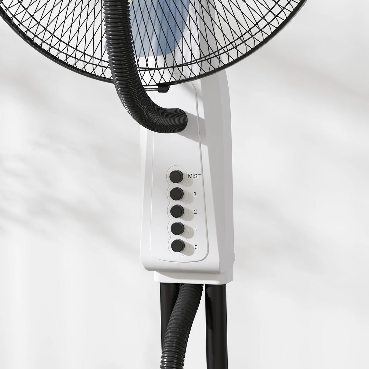 HOMCOM Spray Misting Fan, Floor Fan with Water Mist Spray, 70 Oscillation, Tilt Head, 3 Speeds, 2.8L Water Tank, White