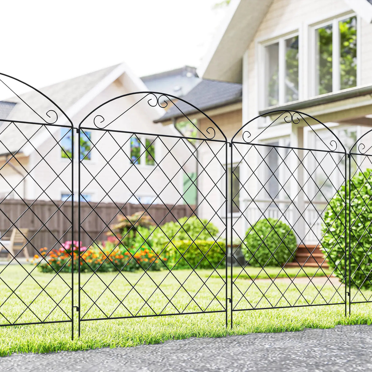 Outsunny Decorative Garden Fencing, 43in x 11.5ft Outdoor Picket Fence Panels, 4PCs Rustproof Metal Wire Landscape Flower Bed Border Edging, Black