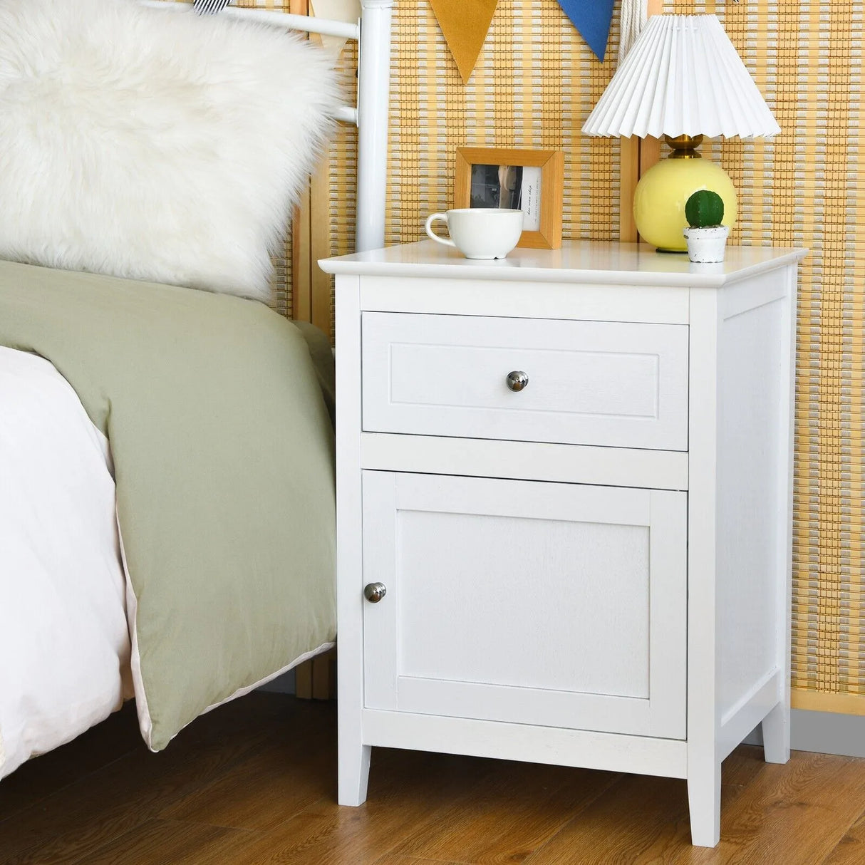 2-Tier Accent Table with Spacious Tabletop-White