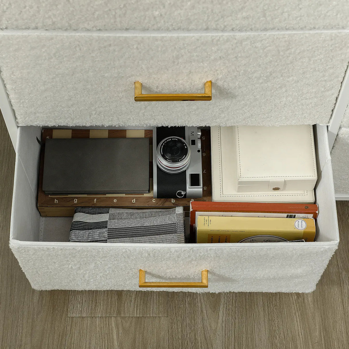 HOMCOM Chest of Drawers with 9 Fabric Drawers, Boucle Storage Organiser with Steel Frame, Fabric Dresser for Bedroom, Living Room, Hallway, Cream White