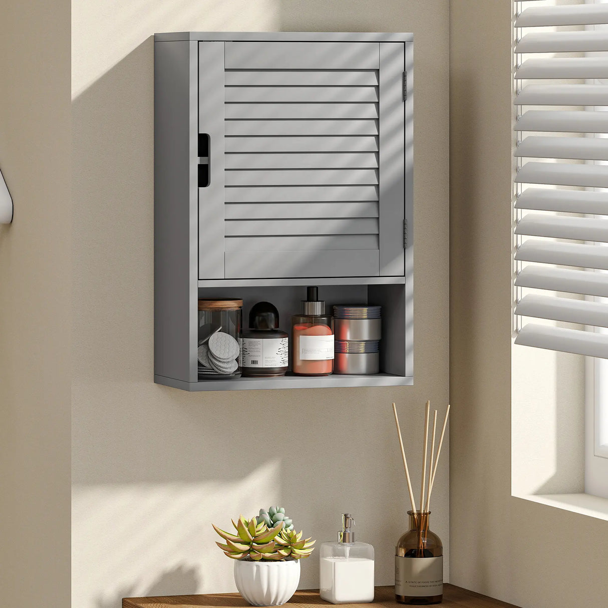 HOMCOM Bathroom Cabinet, Wall Mounted Storage Cabinet with Adjustable Shelves, 40 x 20 x 60 cm, Grey