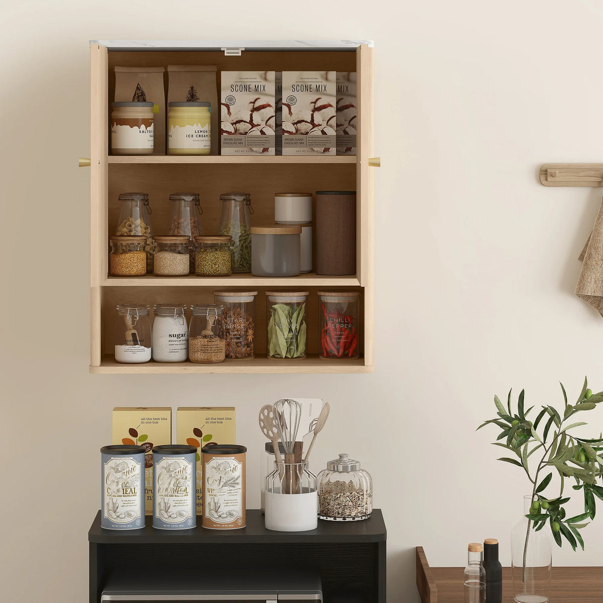 HOMCOM Bathroom Wall Cabinet with Adjustable Shelf - Oak