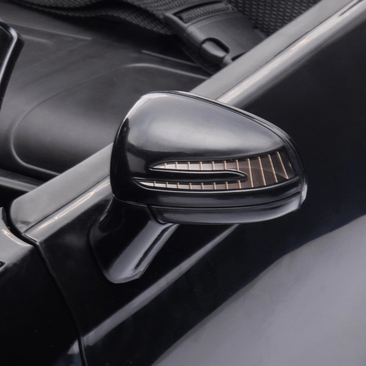 HOMCOM Benz SLC 300 Licensed 12V Kids Electric Ride On, with Music, Remote Control, LED Headlights, Horn, Black