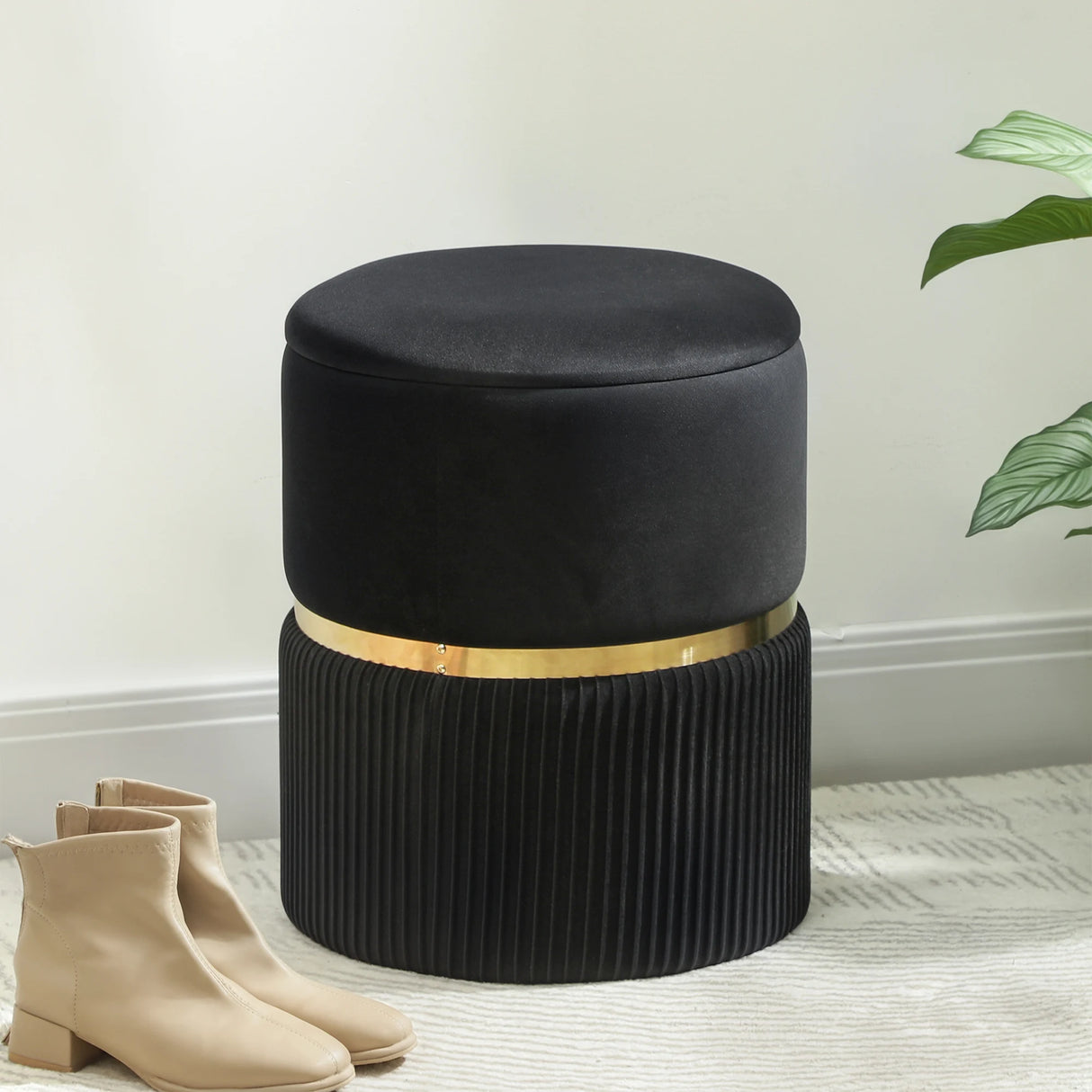 HOMCOM Velvet-Feel Storage Ottoman - Black