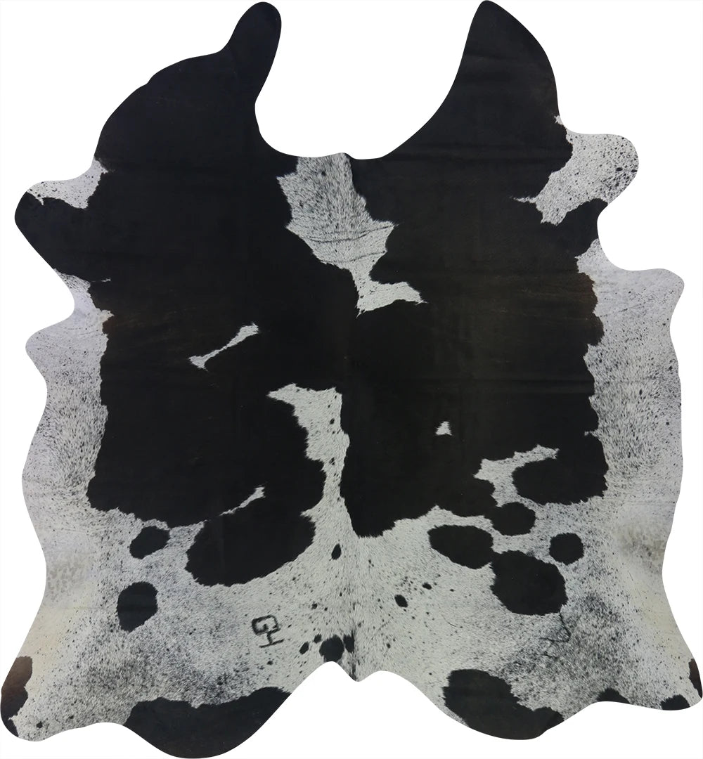 COWHIDE XL ASSORTED 4-4.4M - 232cm  220cm