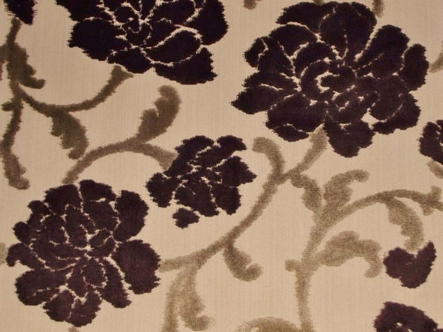 Eleganza Large Floral Damson / SR17302 (Per Metre)