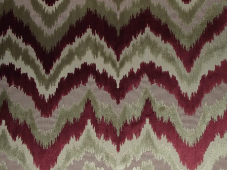 Eleganza Flamestitch Cranberry / SR17323