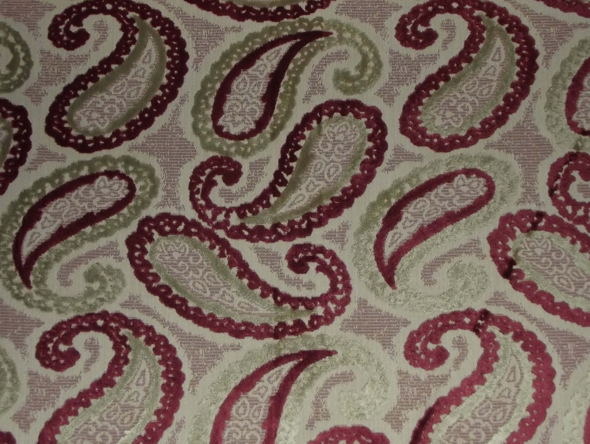 Eleganza Paisley Cranberry / SR17393