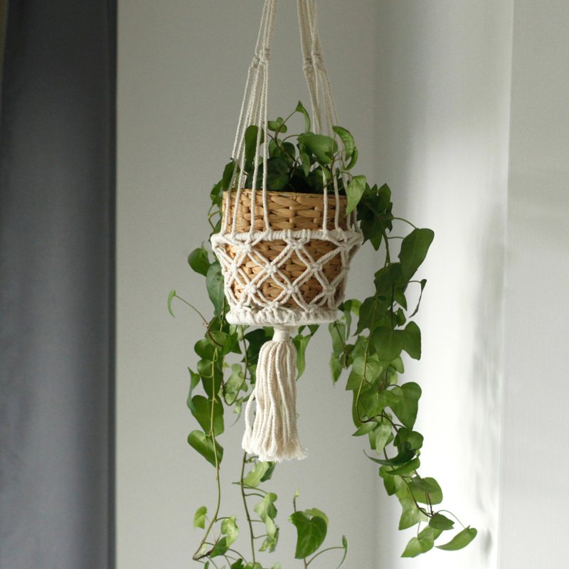 Macrame Pot Holder - Single Small Pot