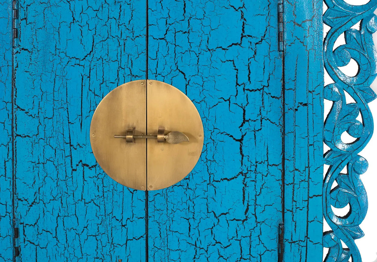 Giner and Colomer - 2-Door Mango Wood Wardrobe