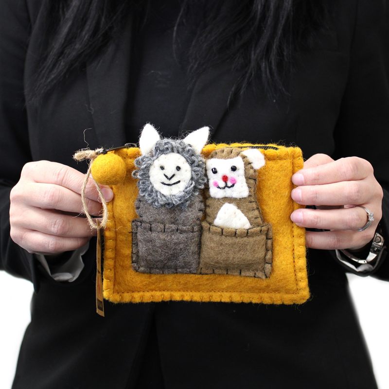 Pouch with Finger Puppets - Bear & Sheep