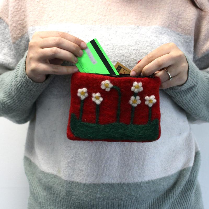 Natural Felt Zipper Pouch (asst) - Flower Garden