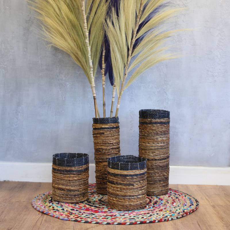 Banana Leaf Set - 2 Vase & 2 Bins