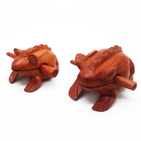 Small Croaking Wooden Frog