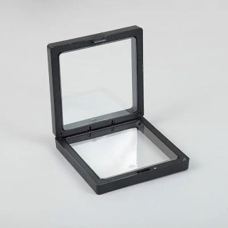 Small 3D Floating Frame Display 7x7cm - Black