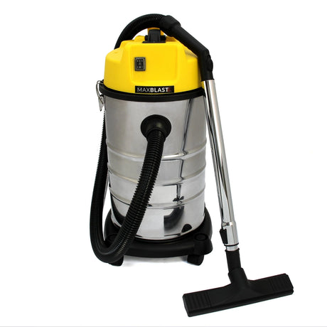 30L Wet & Dry Vacuum, Gutter Vacuum Poles & Camera