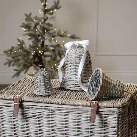 The Noel Collection Medium Wicker Bell Decoration