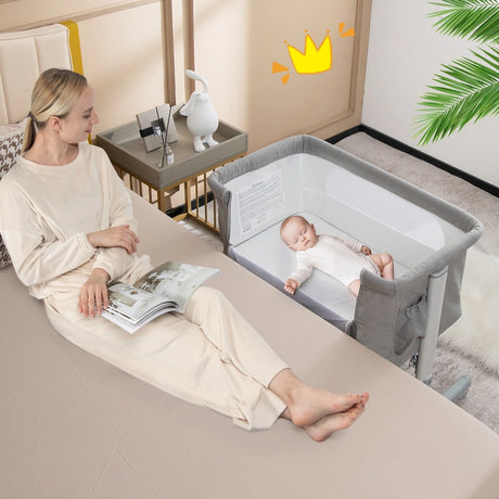 3-in-1 Adjustable Baby Bedside Bassinet with Mattress-Light Grey