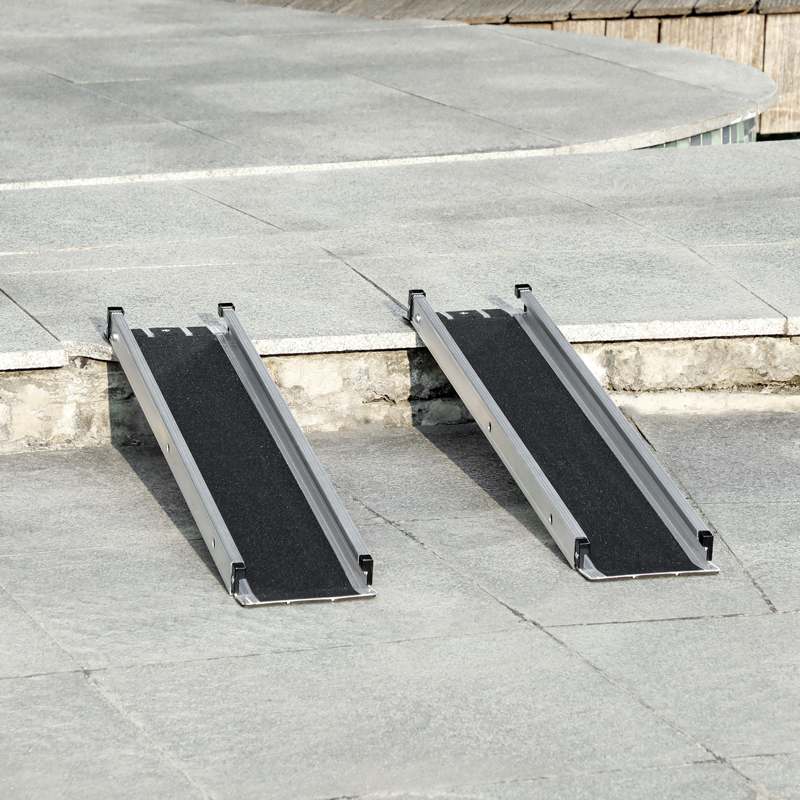 HOMCOM Set of Two 183cm Three-Level Aluminium Wheelchair Ramps