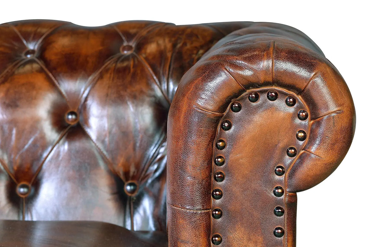 Giner and Colomer - Brown Leather Chester Armchair (200 cm)