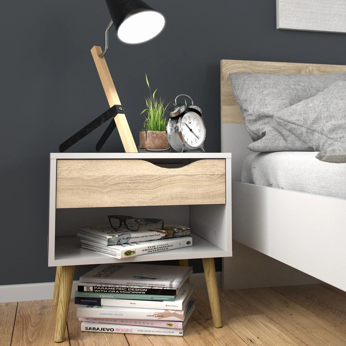 Oslo 3 Piece Bedroom Set in White and Oak