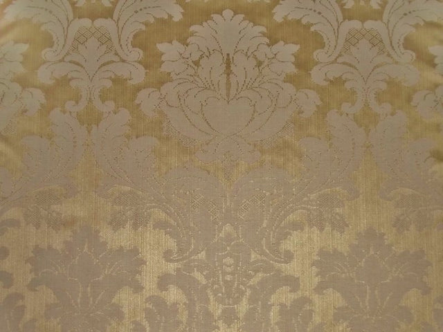 Damask Medallion Oyster / SR14250 (Per Metre)