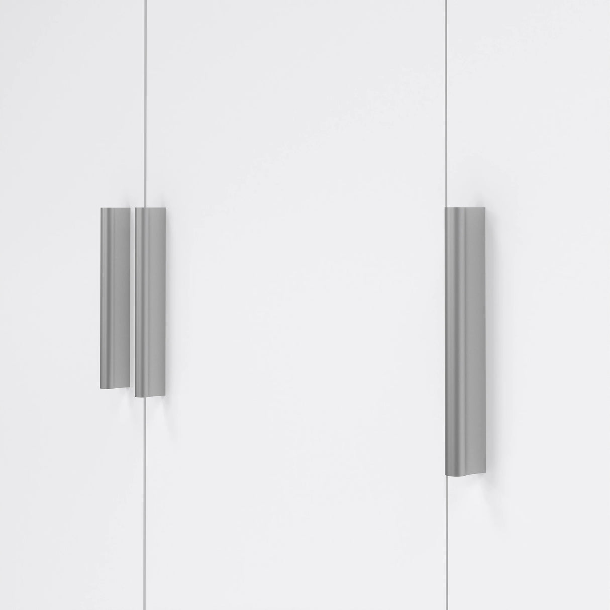 Pepe Wardrobe with 3 Doors in Oak with White High Gloss