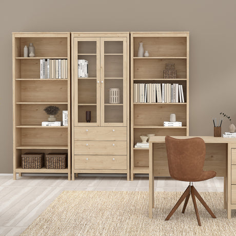 Madrid China cabinet 2 doors w/glass + 3 drawers in Jackson Hickory Oak