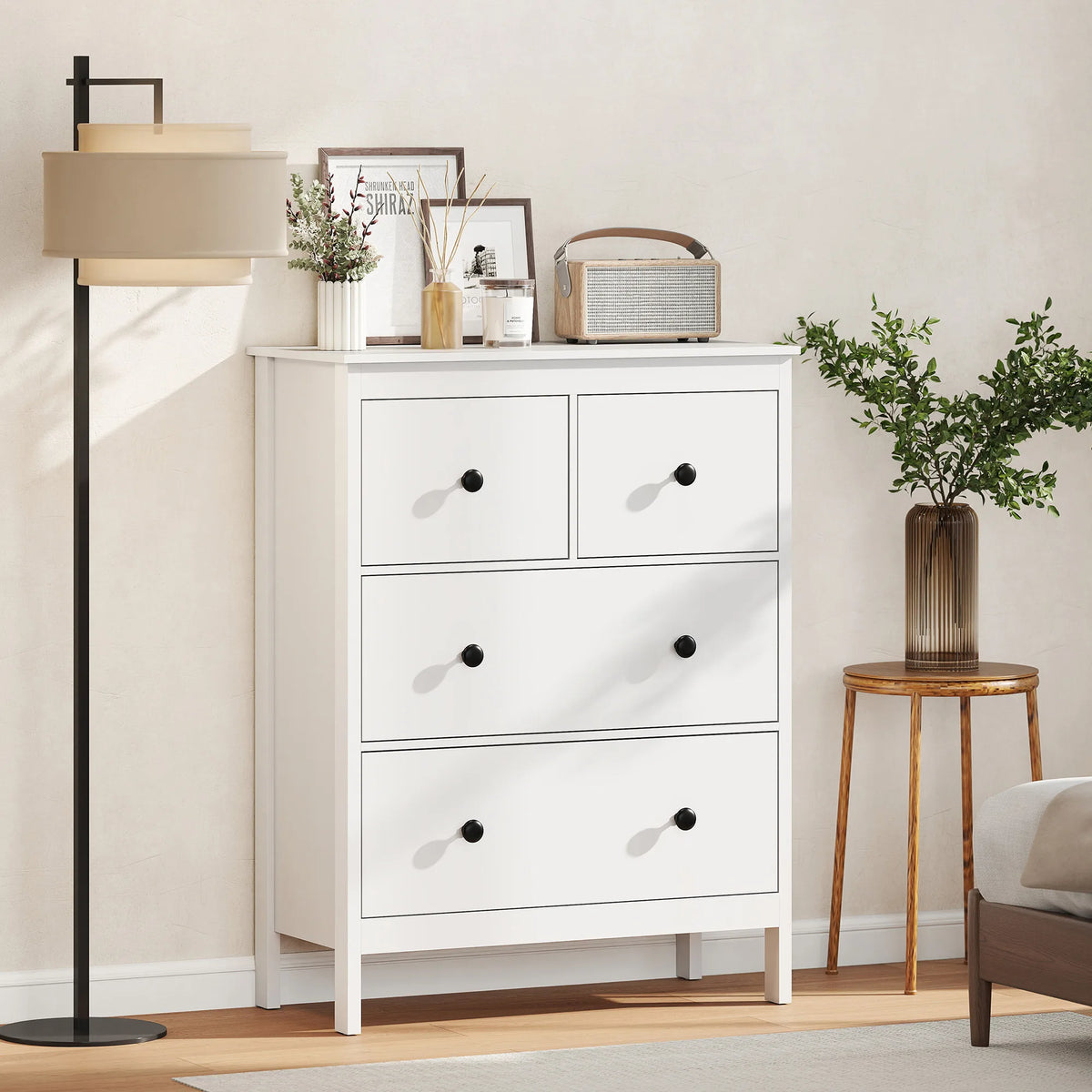 HOMCOM Modern Chest of Drawers, 4 Drawer Dresser Clothes Storage Organiser for Living Room, Hallway, Entryway, White