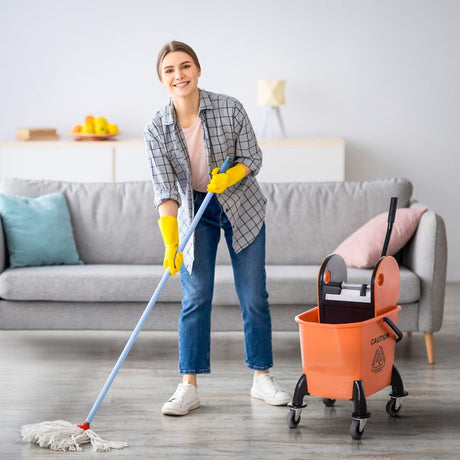 HOMCOM 25L Mop Bucket, with Wringer, Wheels and Handle - Orange