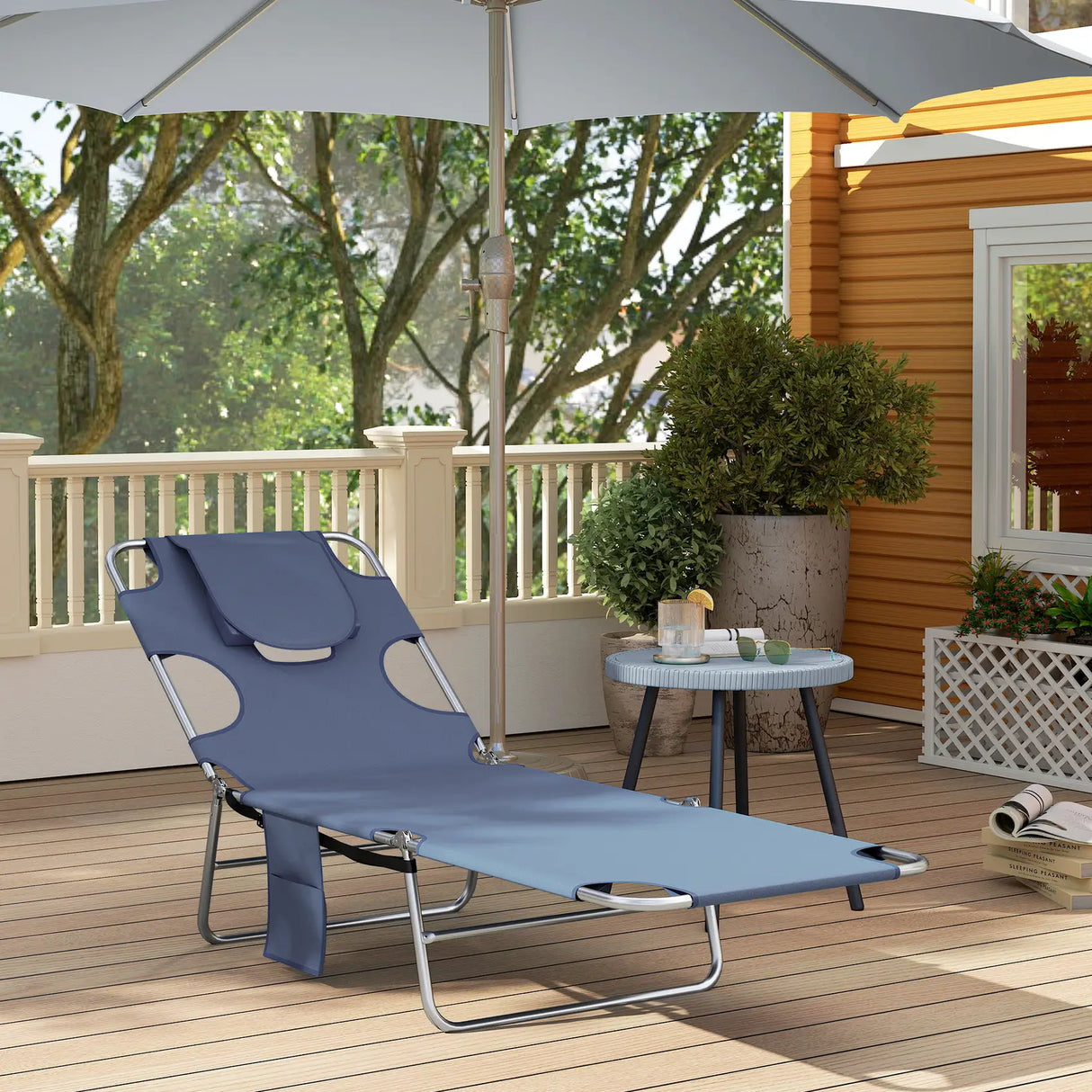 Outsunny Foldable Sun Lounger, Beach Chaise Lounge with Reading Hole, Arm Slots, 5-Position Adjustable Backrest, Side Pocket, Pillow for Garden, Beach, Pool, Grey