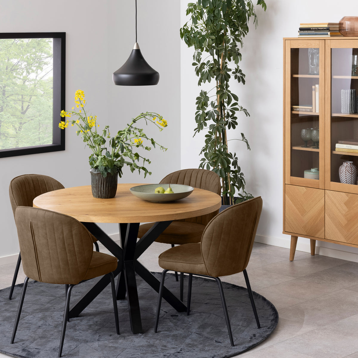 Heaven Dining Table in Oak